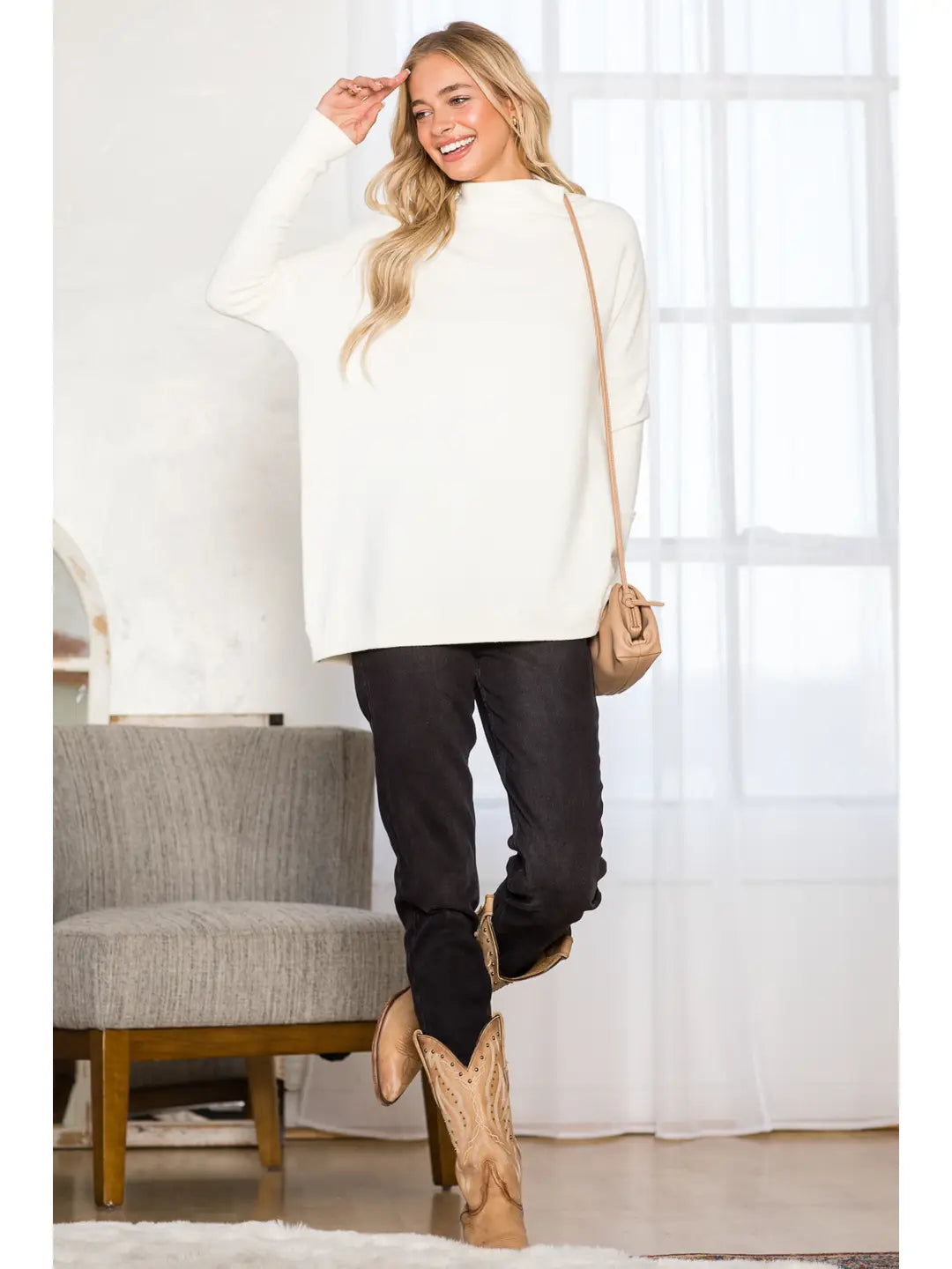 WT0015-PK6-SWEATER-$22 (SML:222=6PCS) PRE-ORDER ONLY